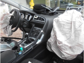 Vehicule-PEUGEOT-3008-Access-1-6-2011-6aadc2487a1d613a861a7b58fe5357b6dd1824fe2a3199949c3c1f81a2af49b3.JPG 2