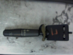 Piece-Commodo-phare--8d8ec29e46126ddbd3313d74fa6bd90880cd6068153cd2d05a91eaa0e3ab7918.jpg 2