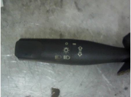 Piece-Commodo-phare--6b2c9be3821ed48ea6b4dd792ea9eb9f23fdc622cf7f60db614934bd81dca546.jpg