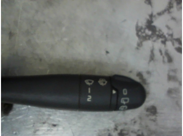 Piece-Commodo-dessuie-glaces--87dbb414a90d63771910d10e85f60683b78ddc6960f0be5a85a43135bae3bb3d.jpg