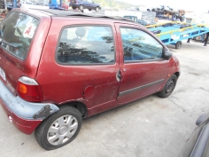 Vehicule-RENAULT-TWINGO-1-2-1995-dfa1dff9aa4bedf651c25c94a69ef39e727bc7820e86e129456013dd9a97af43.JPG 2
