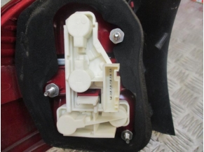 Piece-BMW-SERIE-3-E91-TOURING-PHASE-1-BREAK-320d-2.0D--16V-TURBO-be4204aacf7b377a82756be5751f14e56b0256ed2f631bbdb892fa7f149fa6b6.JPG 2