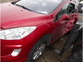 Vehicule-PEUGEOT-308-1-SW-PHASE-1-BREAK-1-6-2008-c03f08cad4a63190ba7952b79df9facd8fd15cb2c4bc18691aee6a258c46e724.JPG 2