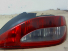 Piece-Feu-arriere-principal-droit-(feux)--b2806eddf641bfce35a8db79c81697837744ba12944a3816fa92c11bac95b86f.jpg 2