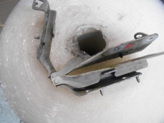 Piece-Charniere-de-capot-CITROEN-C3-PHASE-1-Diesel-459a2d76f6f07c7f33ed78018a37aaf9d49a7a3a0a3b662fa4312877e1b454ba.JPG 2