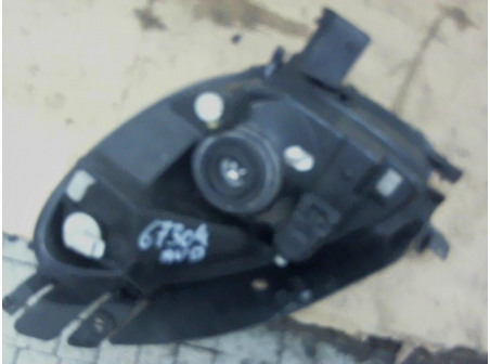 Piece-Optique-avant-principal-droit-(feux)(phare)-CITROEN-XSARA-PICASSO-PHASE-1-Diesel-24ebe7a4c15589b3e0e70713b7fda37bc64e0ac6ad607a61d429e251632404d7.jpg
