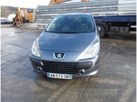 Vehicule-PEUGEOT-307-PHASE-2-1-4-2006-c54ee91729e5427cdf6629829752f85828d15dd517e587085ce5c0ffbfa7c858.JPG