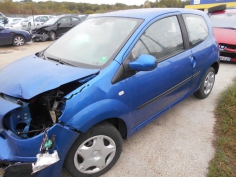 Vehicule-RENAULT-TWINGO-II-PHASE-1-1-5-2009-7e66ea74cdb176b161881ab6af5d21636d42afc6d43ba6fac2000aaf5ae287b5.JPG 2