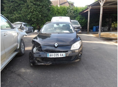 Vehicule-RENAULT-MEGANE-3-PHASE-1-1-5-2009-eeb3710e868f7695e111b1f69c993b0c414a3a4ee889557dc1ef012946542f87.JPG