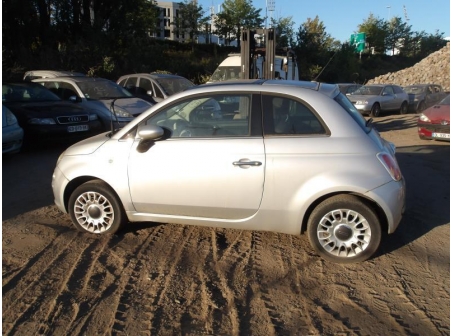 Vehicule-FIAT-500-2-PHASE-1-1-2-2010-ced4d66b6f3841002063599aa4e4f84f5aed741e3be93e1484c0a4e871ea89cb.JPG