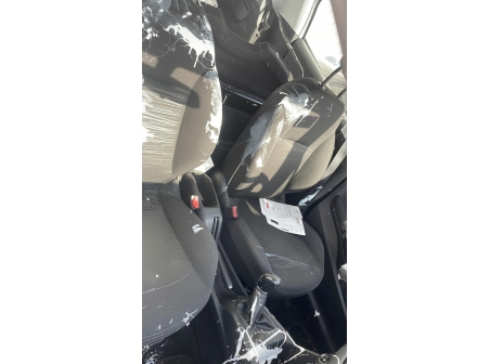 Vehicule-PEUGEOT-208-1-PHASE-2-2018-b85ae6e05c4ca228b7c67d9b7921e67ebd6291150ad891ab5131e51f29c3fa80.jpg