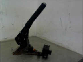 Piece-Levier-frein-a-main-PEUGEOT-207-PHASE-1-Diesel-133e6ad86c5ce611e14d546a66493040dbb186d0937f441c1c174016594befe6.jpg 2