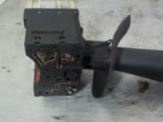 Piece-Commodo-dessuie-glaces--4fc9ada6bb1ade8a069ad598c5ca074d5e9a1da03453487abb7d08c808c15649.jpg 2