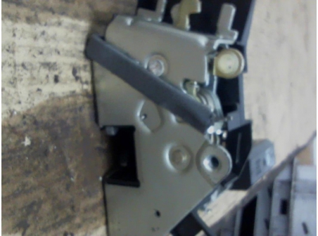 Piece-Serrure-arriere-gauche-BMW-SERIE-5-E39-PHASE-1-528i-Essence-6ba5353c9368fe80b067dd51d73a2330d2259aa6f917d74262e2b3d67942dd7b.jpg