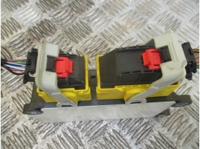 Piece-0-OPEL-CORSA-E-1.3-CDTI--16V-TURBO-8cbdfd742d2a4853369d2b12d28979037510cc1cfb4d50c48d0d75f1e5800a65.JPG 2