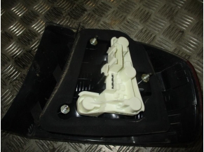 Piece-0-BMW-SERIE-3-E90-PHASE-1-320d-2.0D--16V-TURBO-e5a9d8470df6b27e547b834352be6b64c2a307f210232589ca5823f33ea41e8a.JPG 2