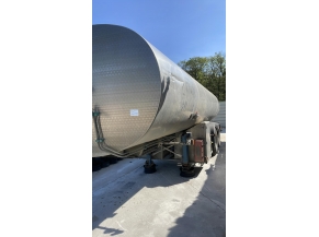 Vehicule-MAGYAR-CITERNE-MAGYAR-2006-548d01e16605e7dc3da0e1f392edcf802e33e2b89e221ea225b9b26499f3e7b3.jpg 2