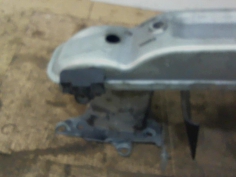 Piece-Traverse-inferieure-RENAULT-VELSATIS-PHASE-1-Essence-1e698265de7f73b0959a8f592707a5c2f404949f74ec3b5fc8b5c402911a404b.jpg 2