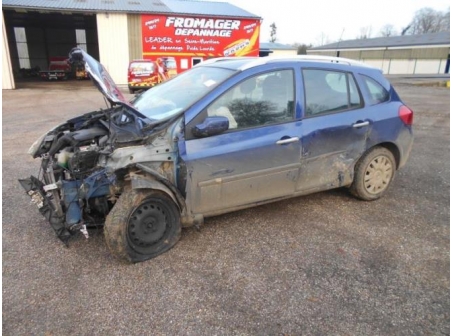 Vehicule-RENAULT-CLIO-III-ESTATE-PHASE-1-1-5-2008-2a491b2d677ea75cc3b61f76d18c1401ac35cc527d8fcb302bef72b4cee05637_mtn.JPG