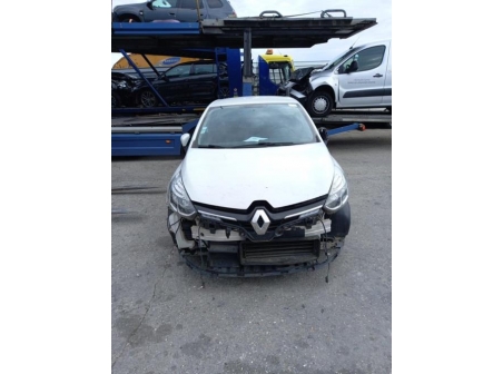 Vehicule-RENAULT-CLIO-4-PHASE-1-2016-ecff9ea7ad905f0e916b9f718e4883b4f42b823ca52feff8a8693596d5693df6_mtn.jpg