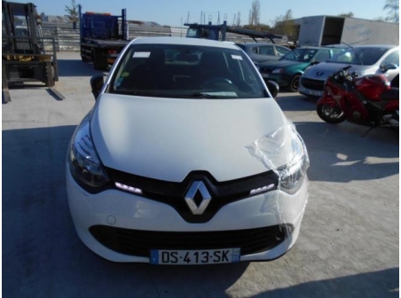 Vehicule-RENAULT-CLIO-IV-ESTATE-1-5-2015-9156d7e91a6b7871a8df22c4103845729c5a65b33252a440df968a3bc2268f06_mtn.JPG