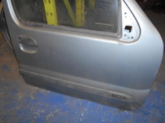 Piece--6a20f1d7e43c594d9f3c731c2b9d0552c20671f0630eebd17ba72e1de9906686.JPG 2