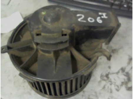 Piece-Ventilateur-chauffage--3efb50507881de4d7677179f186841229c079593f0d7089c6014e4be5a9fba3f.jpg