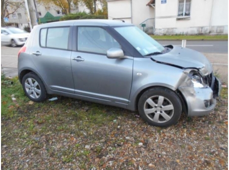 Vehicule-SUZUKI-SWIFT-2005-1-3-2009-580f5a119ff7215f9369c188adbb46de4cdc17fcb4a32a569e74bbba5fec68bf_mtn.JPG