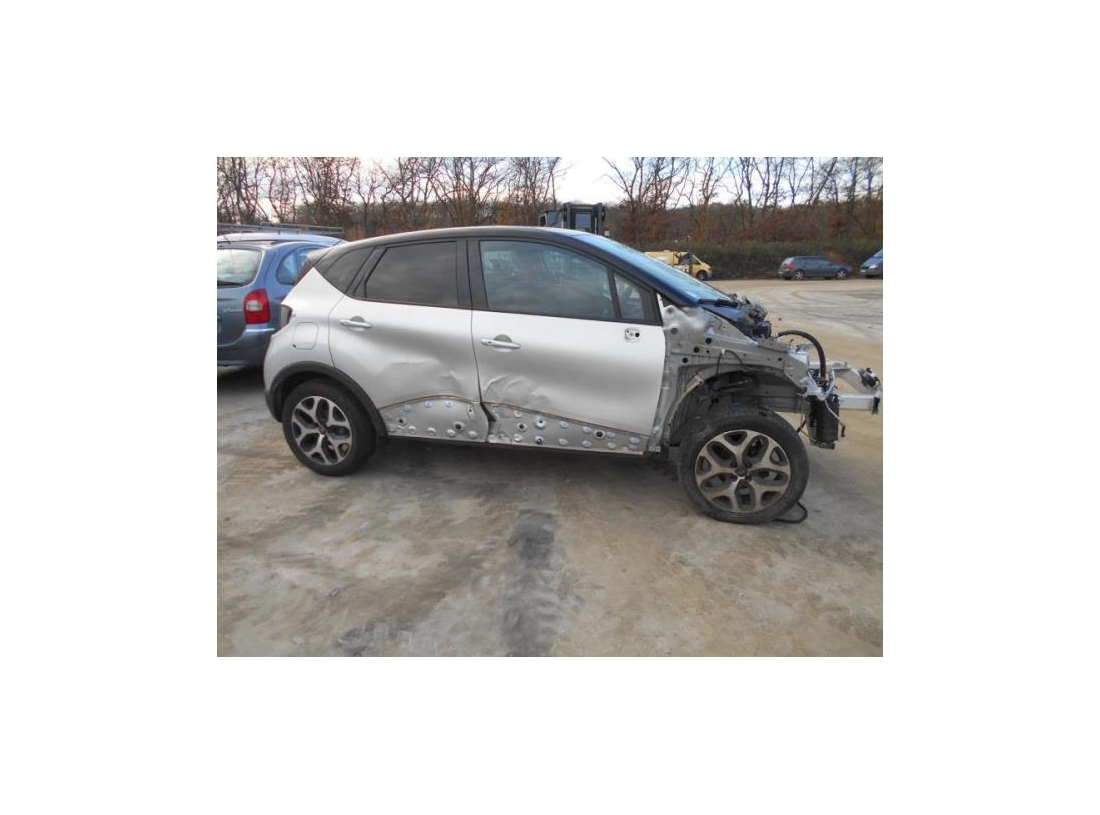 Vehicule-RENAULT-CAPTUR-0-9-2018-029127e53eec1db9c76d0bb562077220c788711b368d0f2a44709b2efd9203e1_mtn.JPG Vehicule-RENAULT-CAPTUR-0-9-2018-029127e53eec1db9c76d0bb562077220c788711b368d0f2a44709b2efd9203e1_mtn.JPG