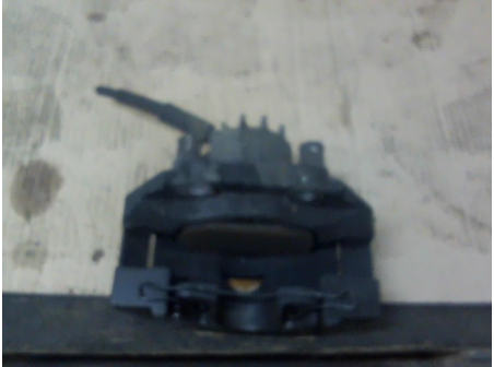Piece-Etrier-avant-gauche-(freinage)-CITROEN-C4-PICASSO-Diesel-61a955d5da6982e06bdb93f7fd03c2d680c8676ffcba9c567b2fbc52e99a15fd.jpg