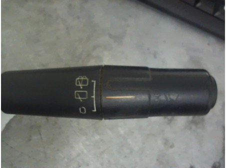Piece-Commodo-phare-PEUGEOT-306-4-PORTES-PHASE-2-Diesel-dfe759bbe06766a27d1149ee9fb0621351c236c191fefe429a1525c37190f147.jpg
