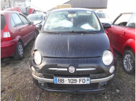 Vehicule-FIAT-500-III-1-2-2008-458e9fede2062b4a6a060b968dd69f8fbdeb0517d83f78883c2a860547986757_mtn.JPG