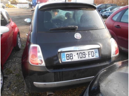 Vehicule-FIAT-500-III-1-2-2008-f347d64267ae2262301d151515bc062a643c57ab7da2b33460d0336e4b3fa057_mtn.JPG