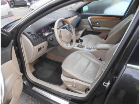 Vehicule-RENAULT-LAGUNA-III-PHASE-1-2-2008-30f4ded569a99b17db73d3132d1e52baf91ed1a897605108ac3a249f807603b8_mtn.JPG