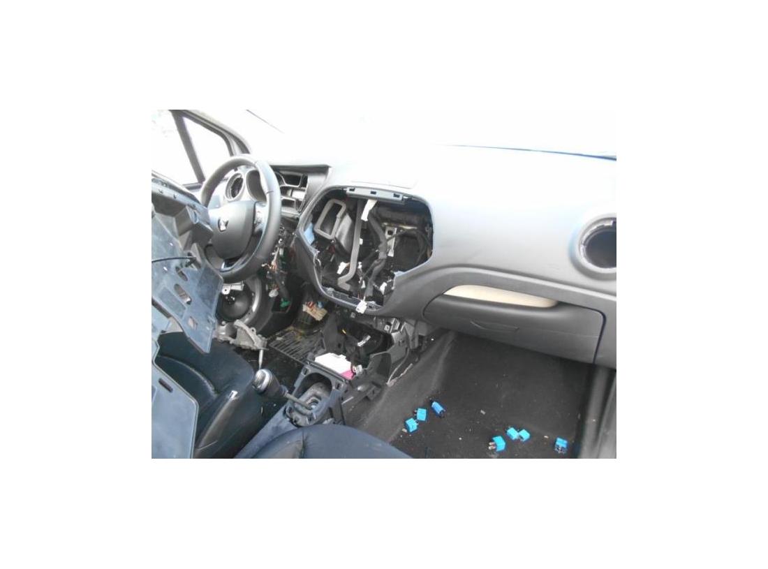 Vehicule-RENAULT-CAPTUR-0-9-2018-64ed5e33e4ac799e4871a9ff391a9d7686a62e9ca704199ebc2090d728996b64_mtn.JPG Vehicule-RENAULT-CAPTUR-0-9-2018-64ed5e33e4ac799e4871a9ff391a9d7686a62e9ca704199ebc2090d728996b64_mtn.JPG