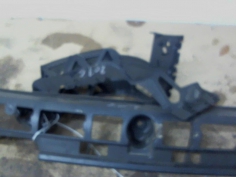 Piece-Support-de-pare-chocs-arriere--296ce2f88a4e49c2c01dbdaf8fce921adfb1227793bfcf66a28aa18311444b35.jpg 2