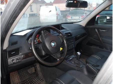 Vehicule-BMW-X3-E83-PHASE-2-3-2007-c51236fecab34f54badd620423f403cd0d42a24918fd77dd84e3f74dbabcd350_mtn.JPG