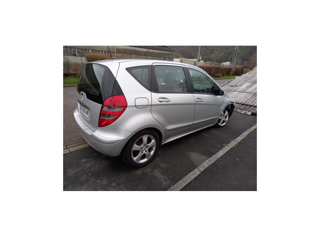 Vehicule-MERCEDES-CLASSE-A-169-PHASE-1-2007-2c45940bbd20f1e4bfee4db9db465b295da4293742b8d1248deeff5e7dba9dff_mtn.jpg Vehicule-MERCEDES-CLASSE-A-169-PHASE-1-2007-2c45940bbd20f1e4bfee4db9db465b295da4293742b8d1248deeff5e7dba9dff_mtn.jpg