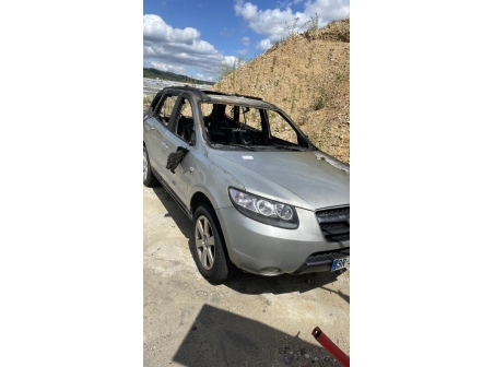 Vehicule-HYUNDAI-SANTA-FE-2-PHASE-1-2007-87fbf8fc8ee5411685d61e9a9b460bb5522e22fc33833f2f4d419e7992bf7794_mtn.jpg