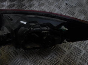 76321266-117183d2-ab1e-4565-b5b6-43ae638bda67-Piece-RENAULT-359b2362f47afcdd3395993b5a1fc96965e3506ddd252e771d65713368d6c81a_m.JPG 2