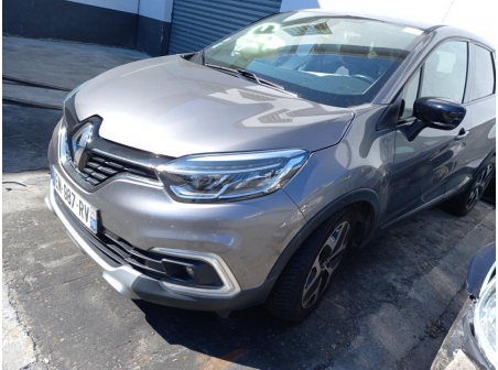 Vehicule-RENAULT-CAPTUR-1-PHASE-2-2017-4a5c2d28a674e6180d3803ae478e2cb6456464545ef8baa0f102eb2db6754dd2.jpg
