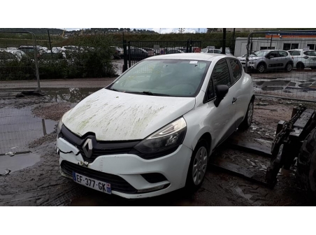 Vehicule-RENAULT-CLIO-4-PHASE-2-2016-7e5f22e4107affaafb4975e2ba6de9c68a38cdfea58369fe693814186d8d47a4_mtn.jpg