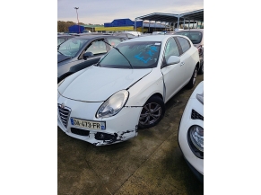 Vehicule-ALFA-ROMEO-GIULIETTA-2-PHASE-1-2013-d826b0116c64e9d409932dbae8d62a3debb1c7ea37f8f83f43aafe4db433ec3c.jpg