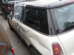 Vehicule-MINI-MINI-R50-53-MINI-R50--R53-Cooper-1-6-2003-4c044e5f45452fad60286d79bc09cc50bb4c73822dd9d192a442542c59d21b37.JPG 2