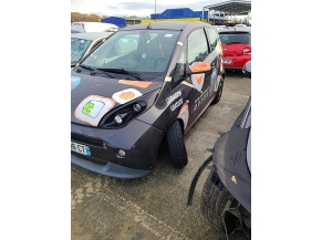 Vehicule-BLUECAR-BLUEUTILITY-2016-e03c9cf92068e613145d7a3d4c0fc12e737b08e12f3765323514e971e25e7284.jpg