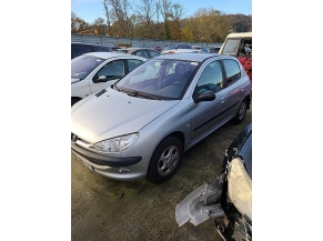 Vehicule-PEUGEOT-206-PHASE-1-2003-10133515ad68052d41ec6407f357b9a294a58076cf0cd075794964ded2013ac7.jpg