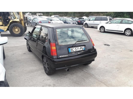 Vehicule-RENAULT-SUPER-5-1989-0e957f9aab3d01e898f9bc1f0d4ae474cbd6347f1dbc88efe935618f66b06942_mtn.jpg