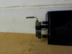 Piece-Radiateur-clim-VOLKSWAGEN-GOLF-IV-Diesel-8885fff72c2252f7f9ad2c79554ecc2144d1aa9db310ca64c3065efe05944799.jpg 2