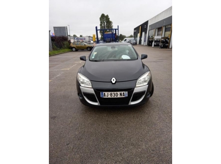 Vehicule-RENAULT-MEGANE-3-PHASE-1-COUPE-2010-827df4e94e4ff82e7473cc314fa81393c445e1f11dbd5620962678c884ad89c4_mtn.jpg