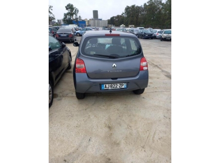 Vehicule-RENAULT-TWINGO-2-PHASE-1-2010-689df1abc056fa8141715eec92867d47d9e1347b528ad22ff3ddceda4bf2d10a_mtn.jpg